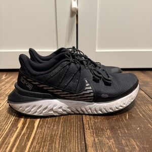 Nike Legend React 3 Shield